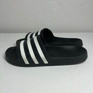 Adidas Adilette Aqua Slides Men’s Size 8 Women’s Size 9